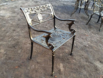 Francuski styl Żeliwny stolik na zewnątrz i krzesła antyczny brąz dla parku