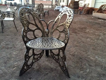 Klasyczny europejski żeliwny stół i krzesła Aluminiowe meble ogrodowe