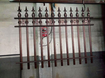 Żeliwne ogrodzenia z kutego żelaza do dekoracji domu Ogrodzenia z żelaznego pręta