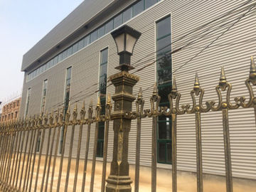Dekoracje na świeżym powietrzu Żeliwne ogrodzenie uliczne Dekoracje Niestandardowe metalowe ogrodzenie